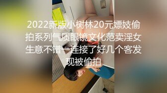 广州车展色魔摄影师各种刁钻角度偷拍众多车模小姐姐各种不经意间的走光 (2)