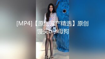 甘肃骚婊子抱着自己心爱的小野猫被艹，小猫咪安心在她怀里，我用力顶得她舒舒服服！