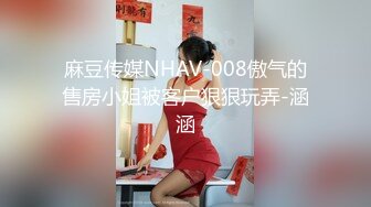 最新勾引偷情--大神上离_异少妇超市女经_理反_差婊，一个月内容全过程 附聊天记录生活照